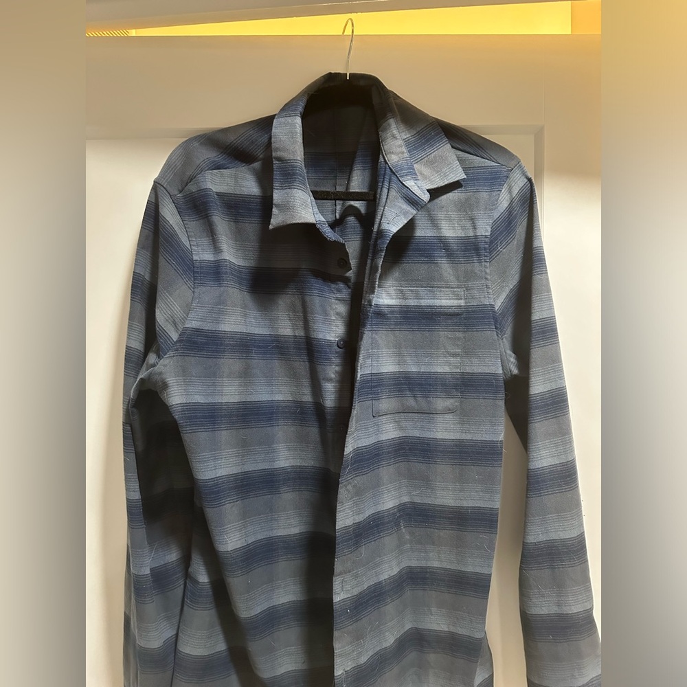 Lululemon masons peak flannel